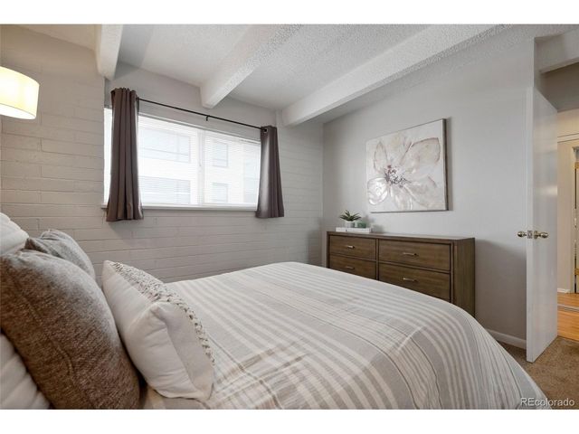 250 N pearl 206, Denver, CO 80203