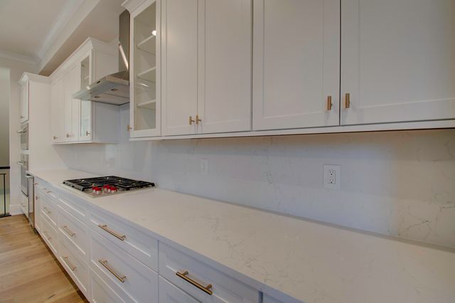 1087 Walburg Avenue, Villa Hills, KY 41017