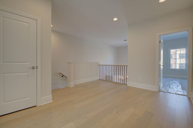 1087 Walburg Avenue, Villa Hills, KY 41017