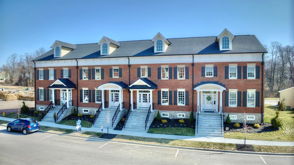 1087 Walburg Avenue, Villa Hills, KY 41017