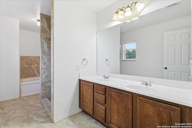 160 Latigo Lane, Boerne, TX 78006