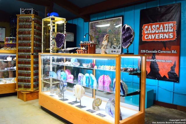 160 Latigo Lane, Boerne, TX 78006