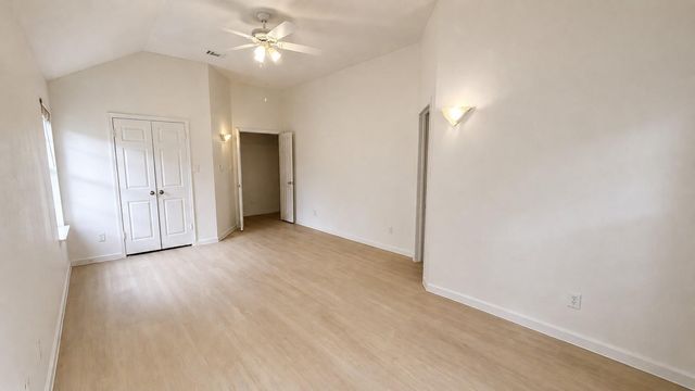 306 N Mount Rushmore DR, Cedar Park, TX 78613