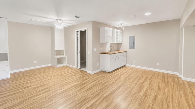 306 N Mount Rushmore DR, Cedar Park, TX 78613