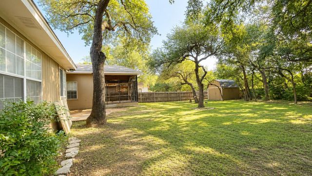 306 N Mount Rushmore DR, Cedar Park, TX 78613