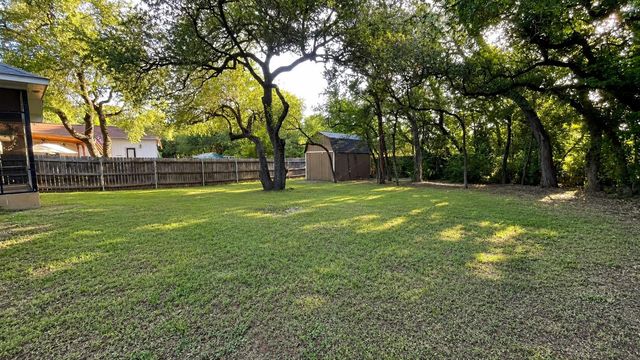 306 N Mount Rushmore DR, Cedar Park, TX 78613