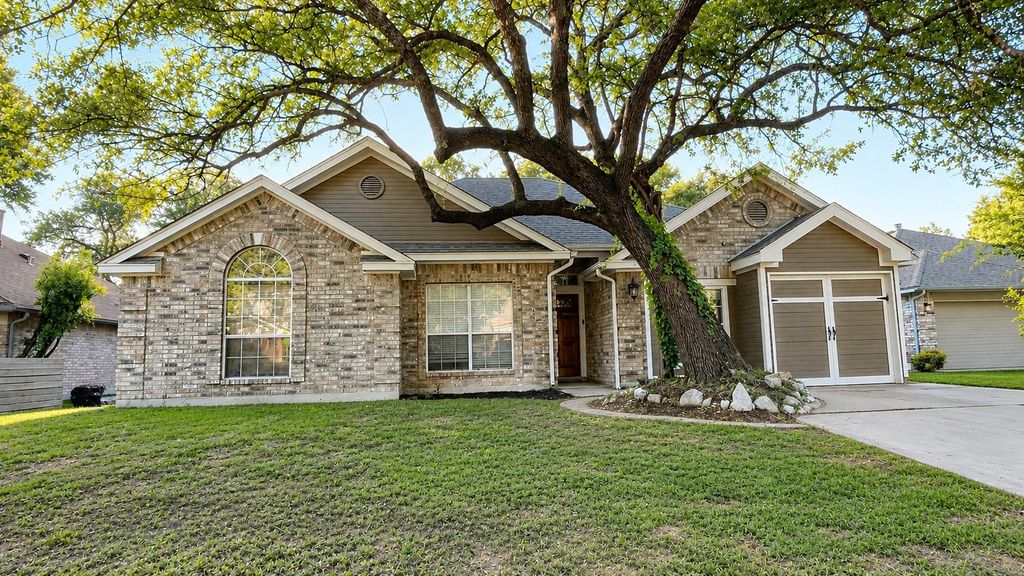 306 N Mount Rushmore DR, Cedar Park, TX 78613