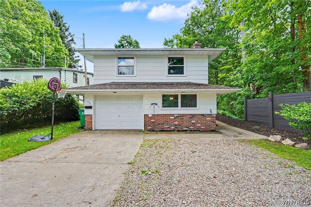 203 Maple Avenue, Concord, NY 14141