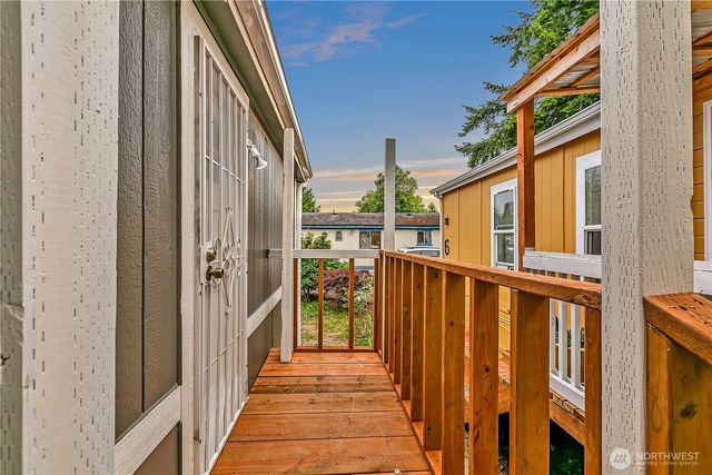22111 108th Avenue SE #5, Kent, WA 98031