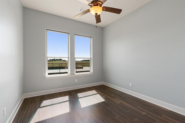 619 Heritage CV, Hutto, TX 78634