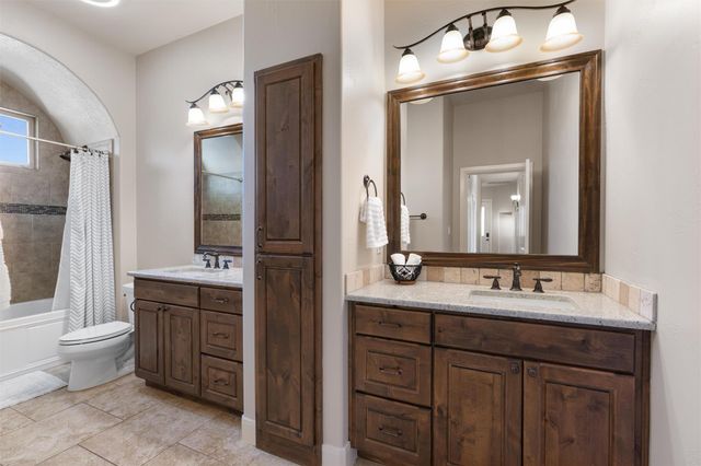 619 Heritage CV, Hutto, TX 78634