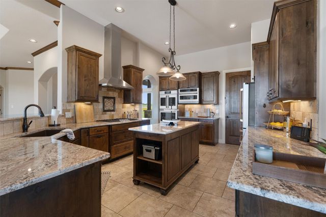 619 Heritage CV, Hutto, TX 78634