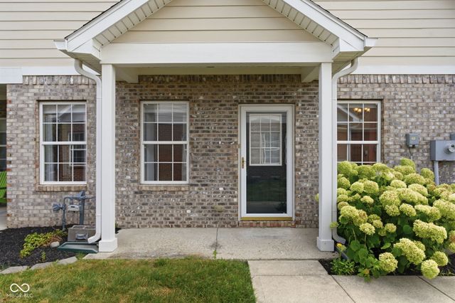 5210 Baltustrol Drive, Avon, IN 46123