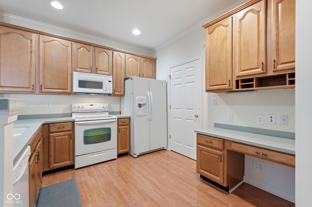 5210 Baltustrol Drive, Avon, IN 46123