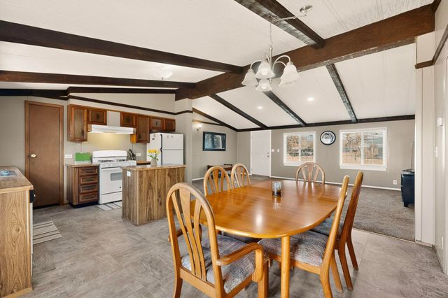 16 Hy Pear Loop, Peralta, NM 87042