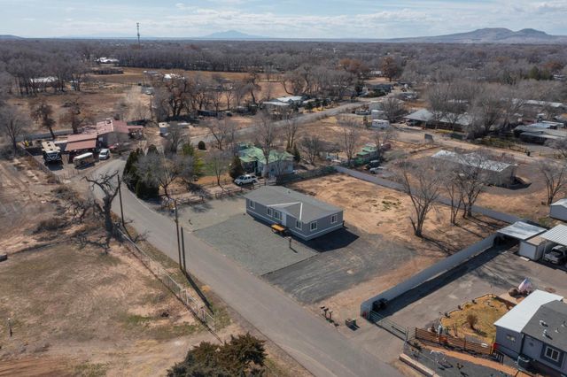 16 Hy Pear Loop, Peralta, NM 87042