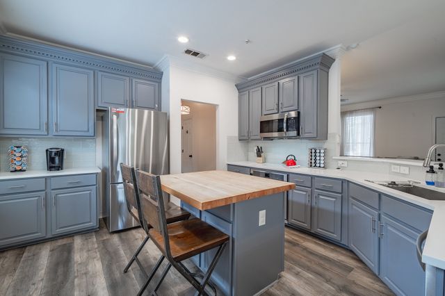 9020 Rock Valley Cove, Dallas, TX 75238