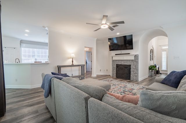 9020 Rock Valley Cove, Dallas, TX 75238