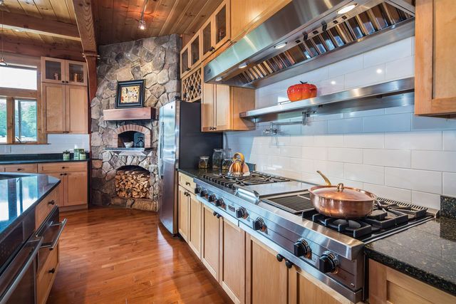 3800 Weston Andover Road, Andover, VT 05143