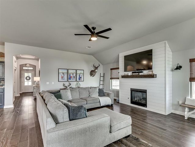 1640 SW 159th Street, Oklahoma City, OK 73170
