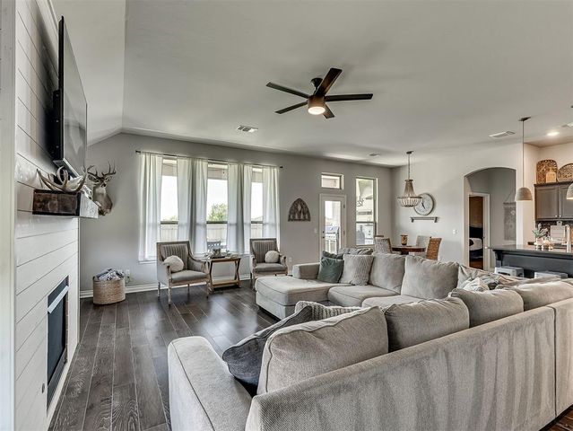 1640 SW 159th Street, Oklahoma City, OK 73170
