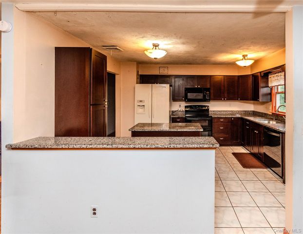 6 Bates Circle, Call Listing Agent, NY 10921