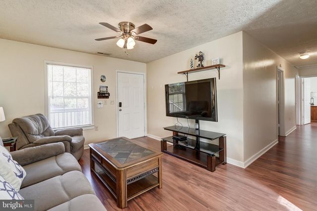 184 ANNA COVES BLVD, Mineral, VA 23117