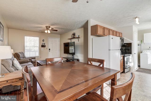 184 ANNA COVES BLVD, Mineral, VA 23117