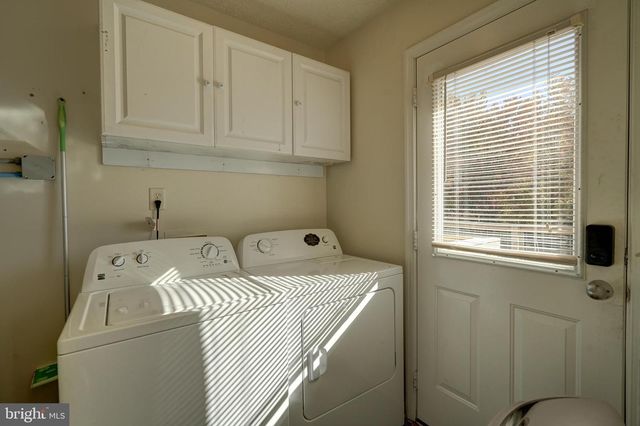 184 ANNA COVES BLVD, Mineral, VA 23117