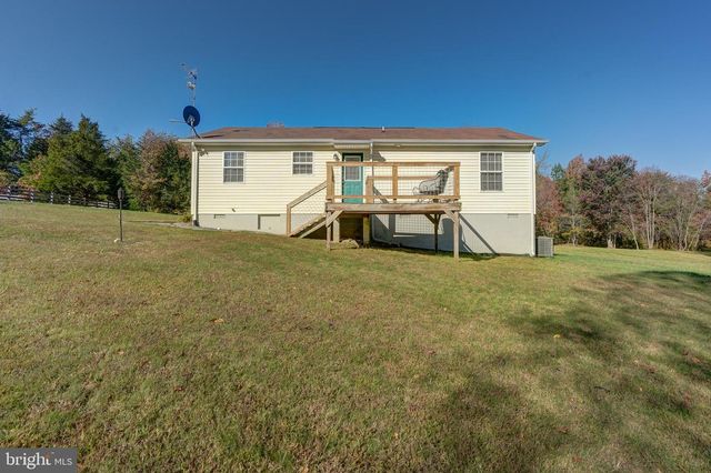 184 ANNA COVES BLVD, Mineral, VA 23117
