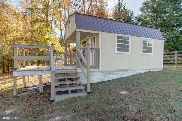 184 ANNA COVES BLVD, Mineral, VA 23117