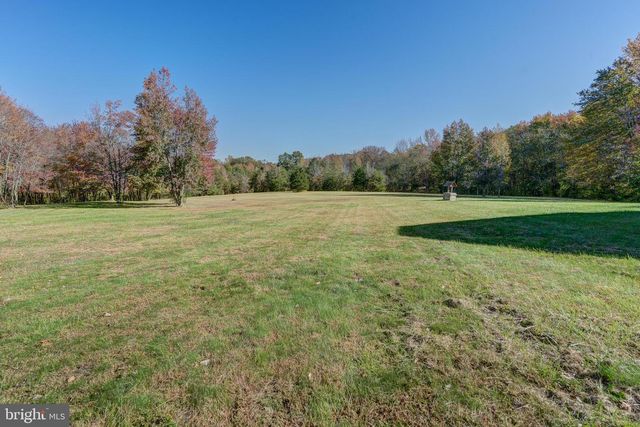 184 ANNA COVES BLVD, Mineral, VA 23117