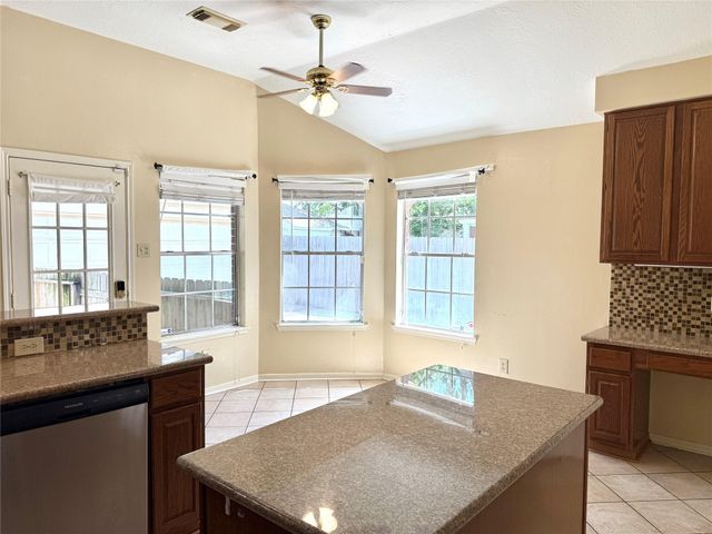 4230 Torrey Creek Lane, Houston, TX 77014
