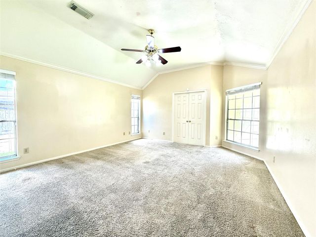 4230 Torrey Creek Lane, Houston, TX 77014