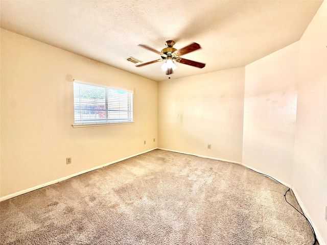 4230 Torrey Creek Lane, Houston, TX 77014