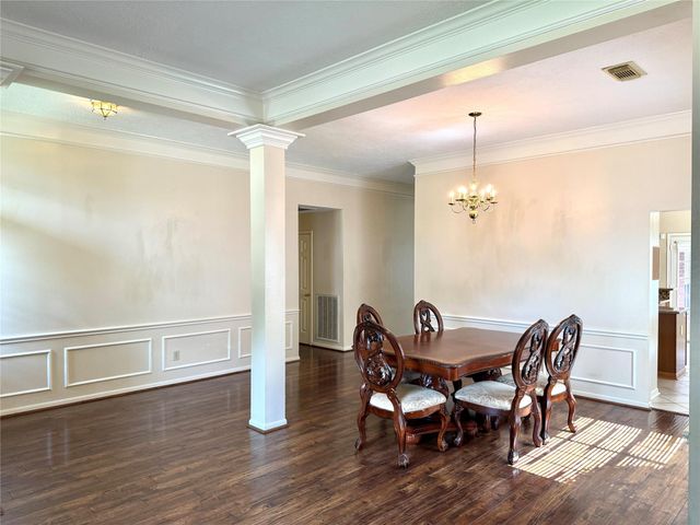 4230 Torrey Creek Lane, Houston, TX 77014