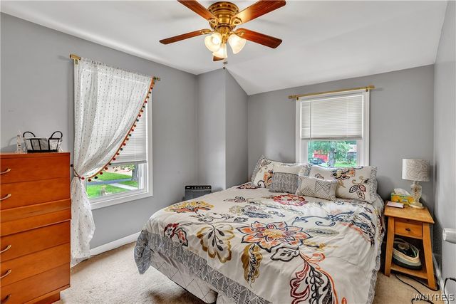 101 Hyde Park, Lockport City, NY 14094