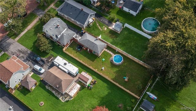 101 Hyde Park, Lockport City, NY 14094