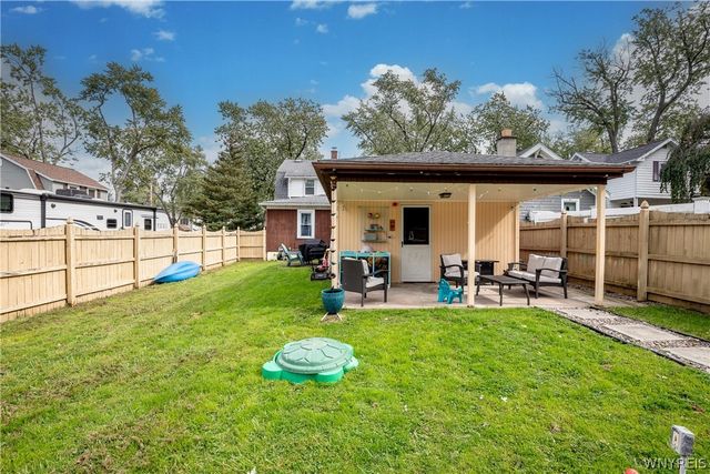 101 Hyde Park, Lockport City, NY 14094