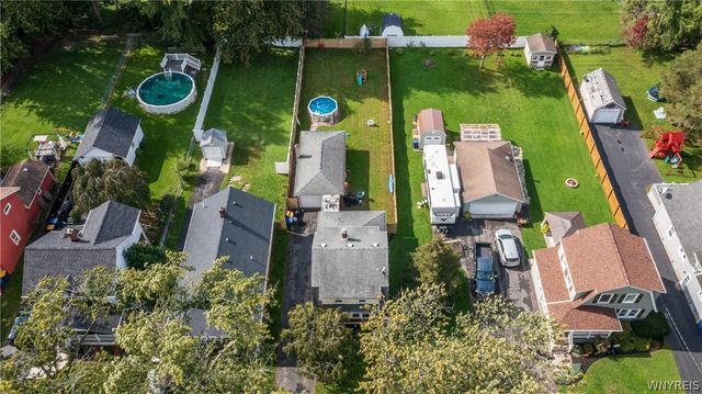 101 Hyde Park, Lockport City, NY 14094
