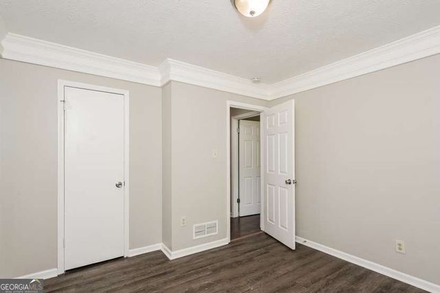 1206 Haliburton Avenue, Lawrenceville, GA 30046