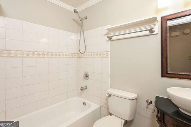 1206 Haliburton Avenue, Lawrenceville, GA 30046