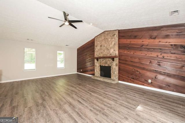 1206 Haliburton Avenue, Lawrenceville, GA 30046