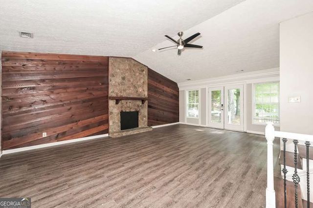 1206 Haliburton Avenue, Lawrenceville, GA 30046