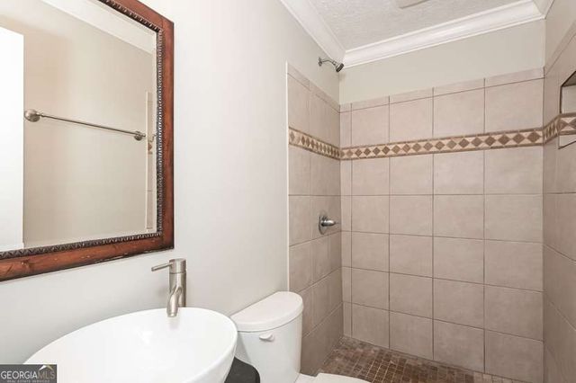 1206 Haliburton Avenue, Lawrenceville, GA 30046