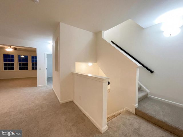 42320 SAN JUAN TER, Aldie, VA 20105