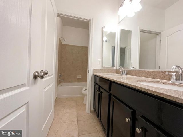 42320 SAN JUAN TER, Aldie, VA 20105