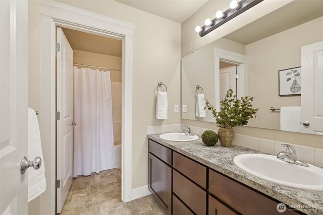 17921 120th Street Ct E, Bonney Lake, WA 98391