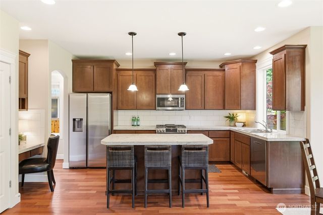 17921 120th Street Ct E, Bonney Lake, WA 98391