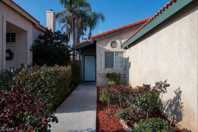 9400 Campus Park Drive, Bakersfield, CA 93311